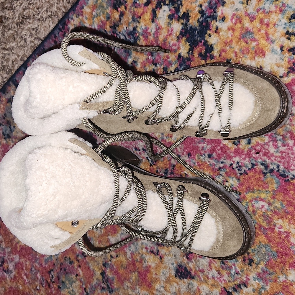 Marc Fisher Daven Hiker Heeled Boots 6.5 M
